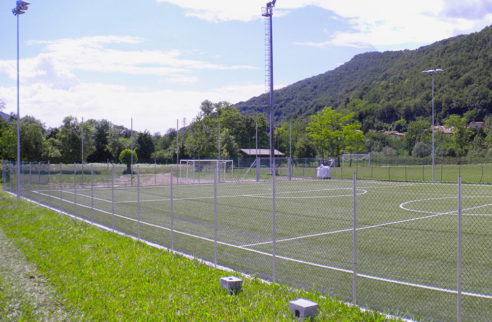 Impiantistica sportiva – campo in erba sintetica – San Leonardo (UD)