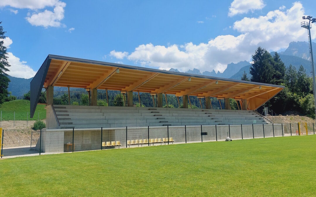 Nuove tribuna campo sportivo ed interventi correlati – Lozzo di Cadore (BL)